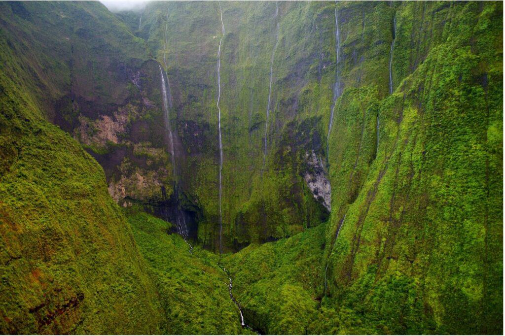 Mount Waiʻaleʻale – The Wall of Tears