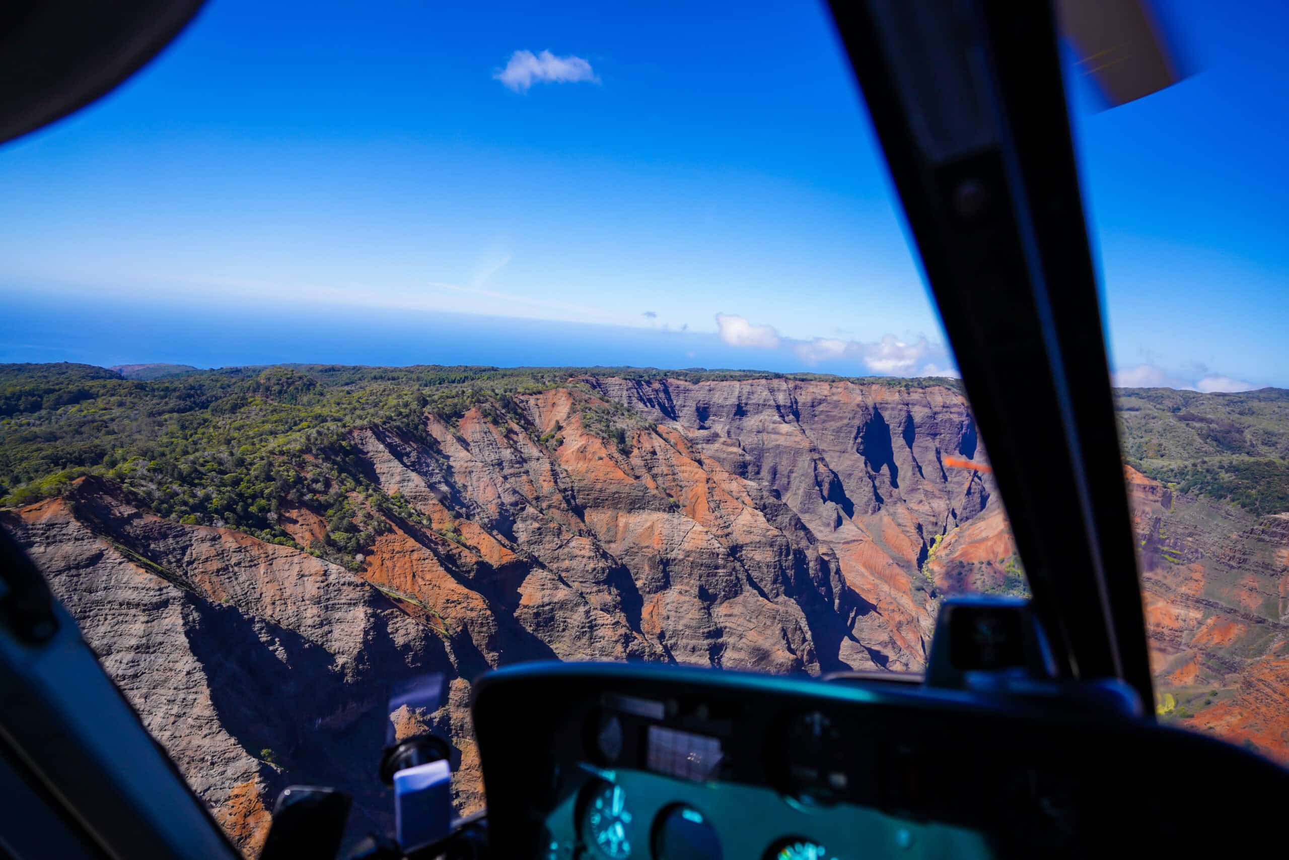 Hawaii Helicopter Tours: Which Island Has the Best Views?